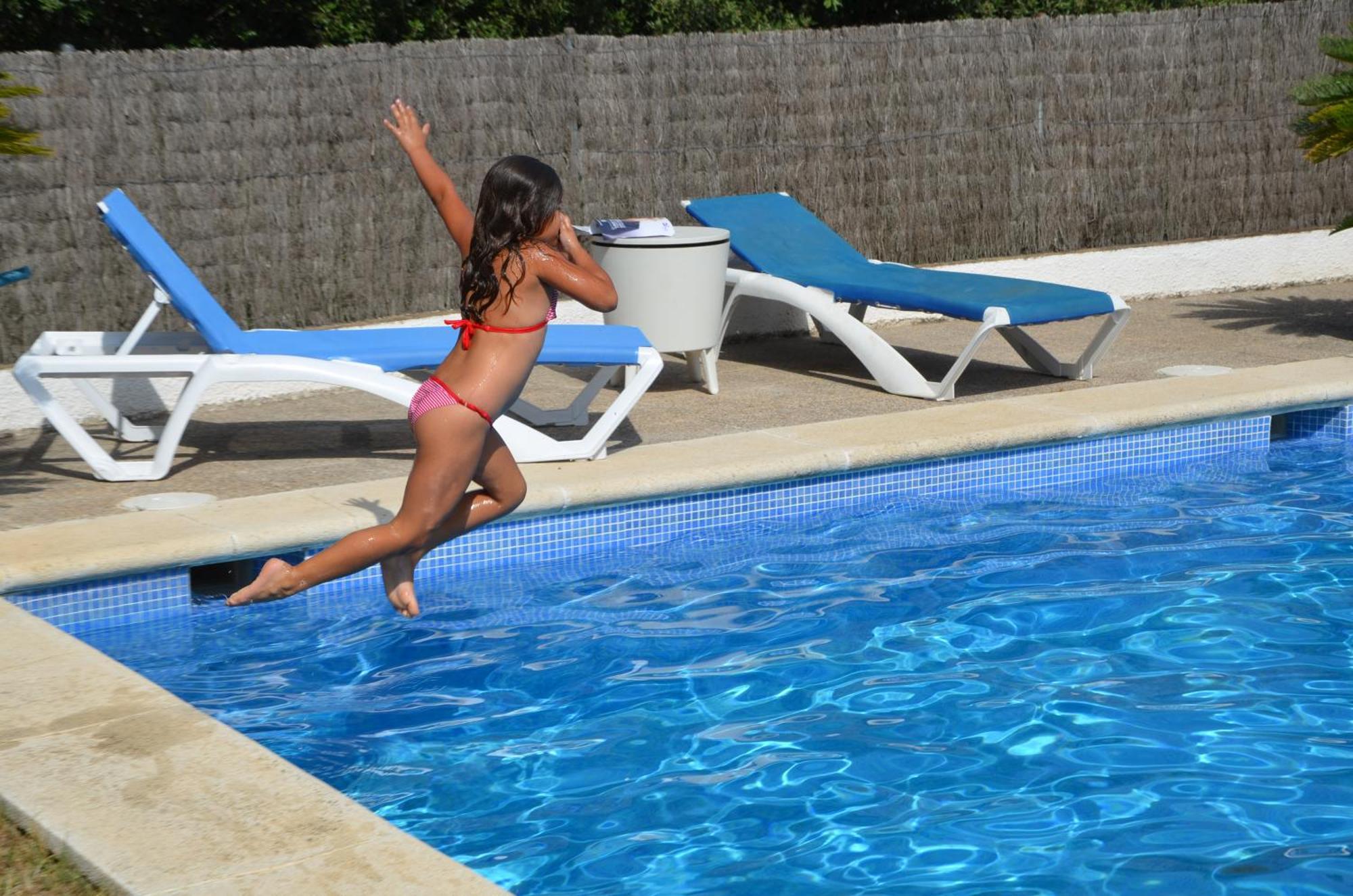 Sea View, Wonderful Pool, Nature, Peaceful Sant Cebria de Vallalta